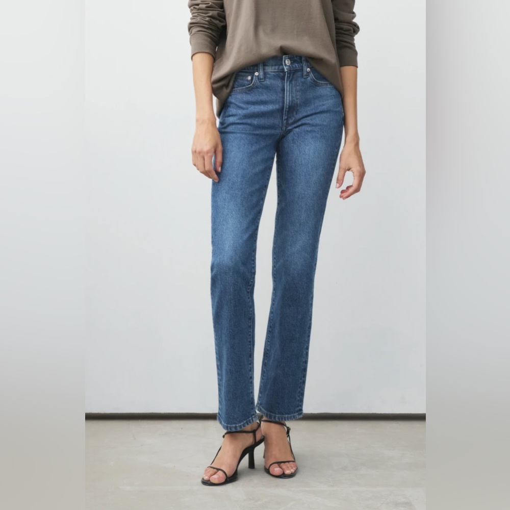 AYR The LaLa 90's Supermodel Straight Leg True Story Blue Wash Jeans, Size 32